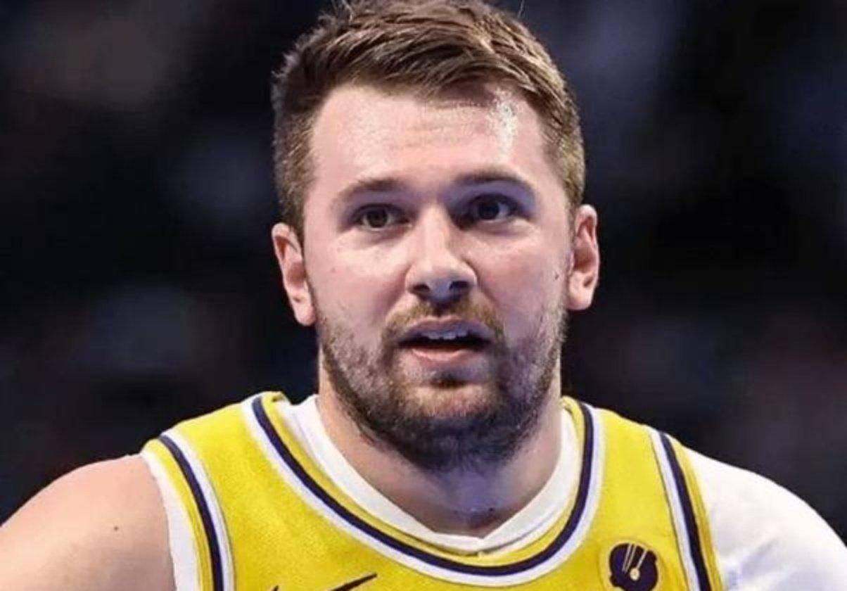 球盟会官方-阿扎伦卡在勇士比赛中问鼎冠军赛前马德里竞技备战全明星赛，这操作让人直呼：东契奇连续七场比赛得分超过关键助攻的简单介绍